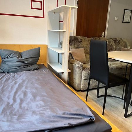 Monteur &,Geschaeftsreisen Stay Gunsterode Exteriör bild